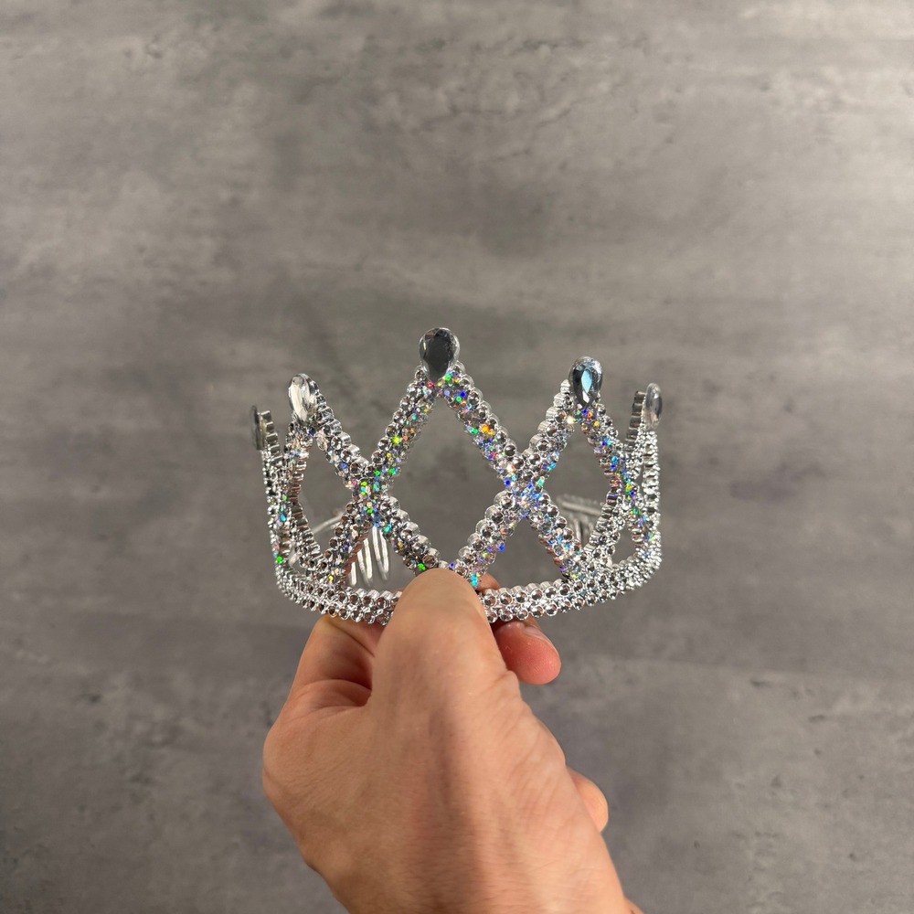 Spirit Halloween Tiara Crown Womens OS Silver Rhinestone Crystal Lattice EUC